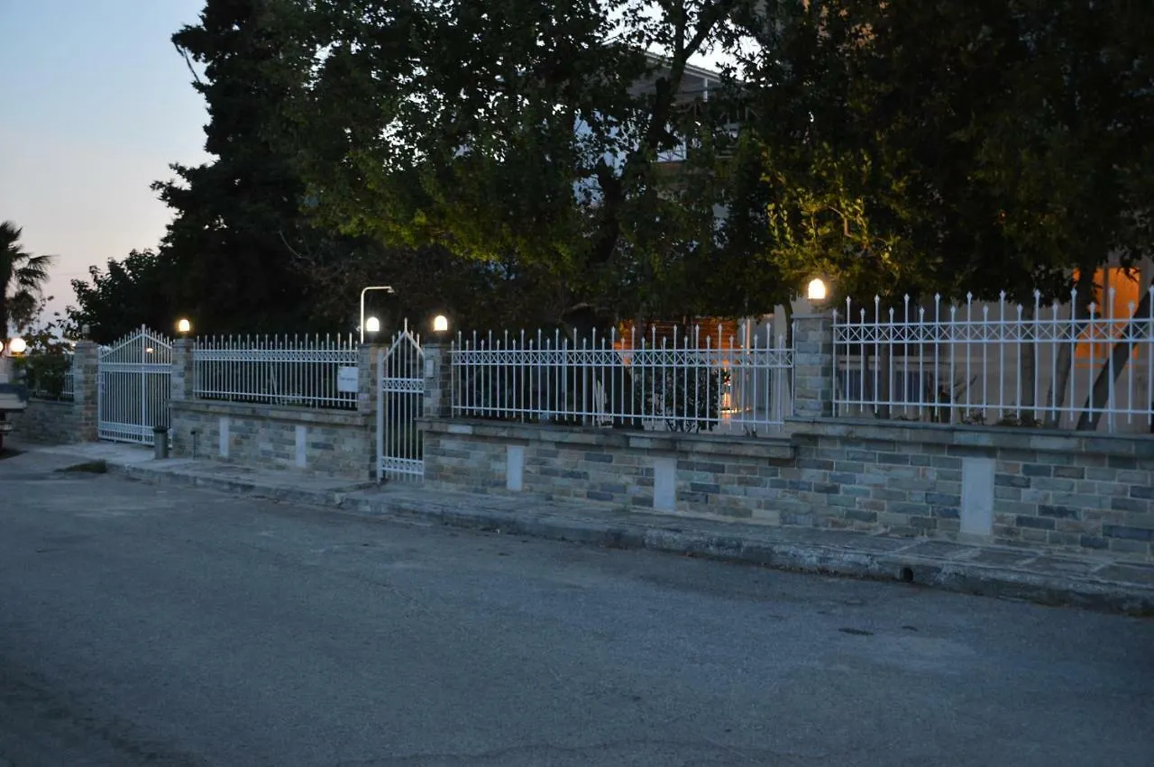 Antony Apartments Nea Plagia